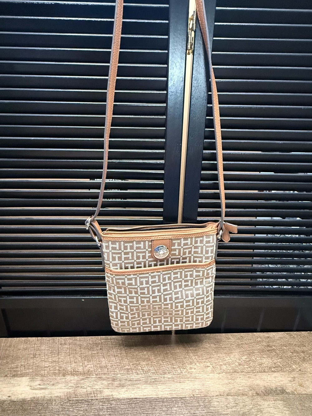 Tommy Hilfiger Tan and Cream Signature Jacquard Crossbody Bag - Picture 2 of 5